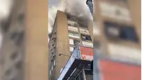 שריפה פרצה בבניין ברחוב ביאליק ברמת גן. לוחמי אש
שהגיעו למקום חילצו לכוד אחד, ופעלו לחילוץ לכודים נוספים (אתר רשמי) שריפה פרצה בבניין ברחוב ביאליק ברמת גן. לוחמי אש
שהגיעו למקום חילצו לכוד אחד, ופעלו לחילוץ לכודים נוספים (אתר רשמי)