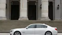 השקה ב.מ.וו סדרה 7 760Li (אתר יצרן) השקה ב.מ.וו סדרה 7 760Li (אתר יצרן)