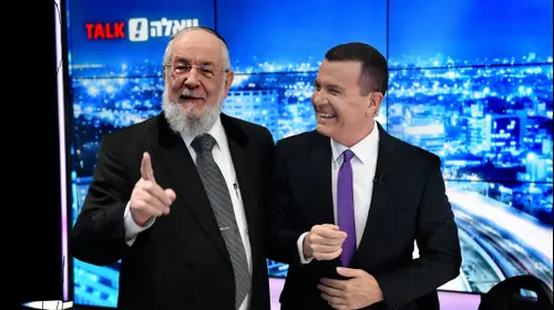 וואלה!talk יעקב אילון עם הרב ישראל מאיר לאו (ראובן קסטרו , צילום ראובן קסטרו)