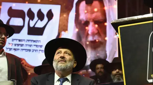 יו"ר ש"ס אריה דרעי הכנס המרכזי של תנועת ש"ס, היכל "הטוטו" חולון, 11 בספטמבר 2019 (ראובן קסטרו) יו"ר ש"ס אריה דרעי הכנס המרכזי של תנועת ש"ס, היכל "הטוטו" חולון, 11 בספטמבר 2019 (ראובן קסטרו)