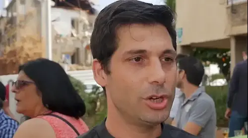 עו"ד רועי בר יוסף, התמחה בייצוג בעלי דירות במשרד בר-יוסף, נאווי עורכי דין (צילום מסך) עו"ד רועי בר יוסף, התמחה בייצוג בעלי דירות במשרד בר-יוסף, נאווי עורכי דין (צילום מסך)