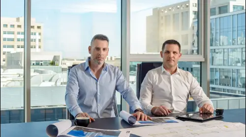 רן גבר, עופר מרקוביץ', בעלים ומנכ"לים משותפים בקבוצת MnG (יח"צ , ארקדי רסקין) רן גבר, עופר מרקוביץ', בעלים ומנכ"לים משותפים בקבוצת MnG (יח"צ , ארקדי רסקין)