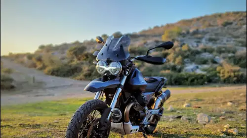 מבחן דרך: מוטו גוצי V85TT (קינן כהן) מבחן דרך: מוטו גוצי V85TT (קינן כהן)