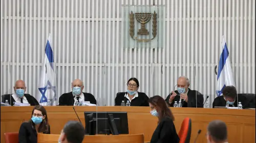 דיון בבג"ץ בנושא ההסכם הקואליציוני 4 במאי 2020 (רויטרס) דיון בבג"ץ בנושא ההסכם הקואליציוני 4 במאי 2020 (רויטרס)