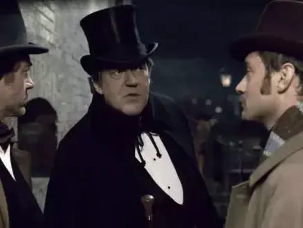 תמונה מהסרט שרלוק הולמס: משחק הצללים (imdb)