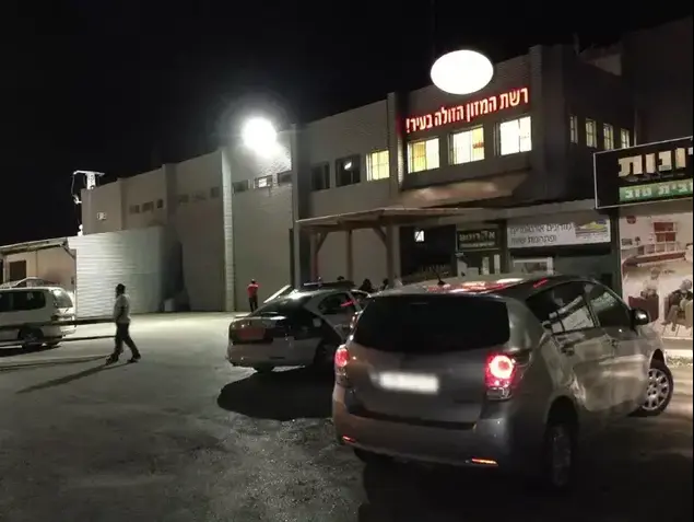 שוטר נפצע אנוש כשנפל מגג במרדף אחר פורצים בקריית שמונה, 31 מרץ 2013 (משה אסרף)