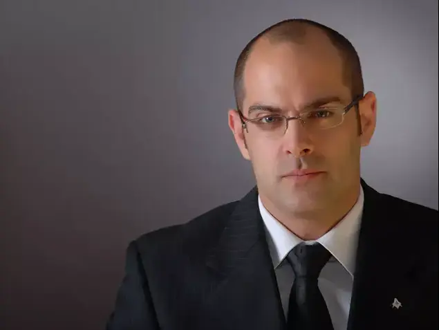 עורך דין יותם וירז'נסקי (יח"צ , לירז פאנק)