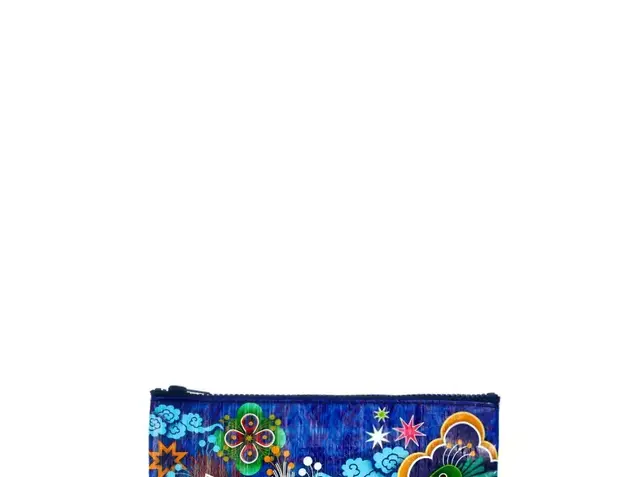 קלמר של אסוס (אתר רשמי , http://www.asos.com)