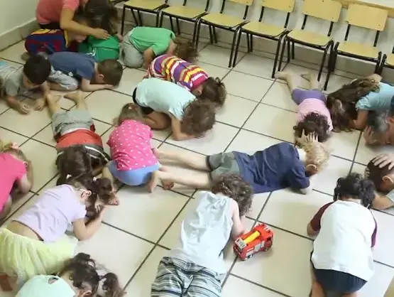 הסברה בגנים: מלחמות זה לא משחק ילדים (מערכת וואלה!)