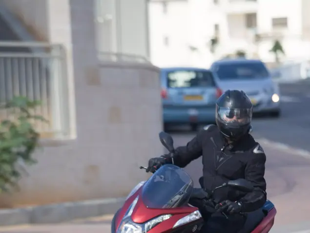 מבחן קטנוע תלת גלגלי ימאהה טריסיטי 125 (דרור עינב)
