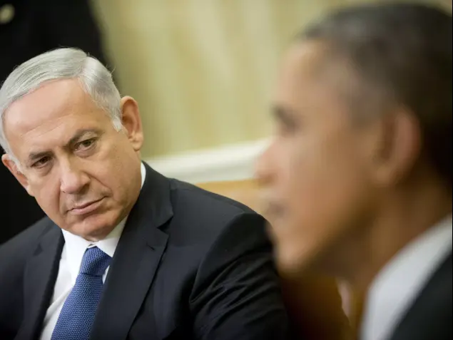 ראש הממשלה בנימין נתניהו ונשיא ארה"ב ברק אובמה בפגישתם בבית הלבן בוושינגטון, אוקטובר 2010 (AP)
