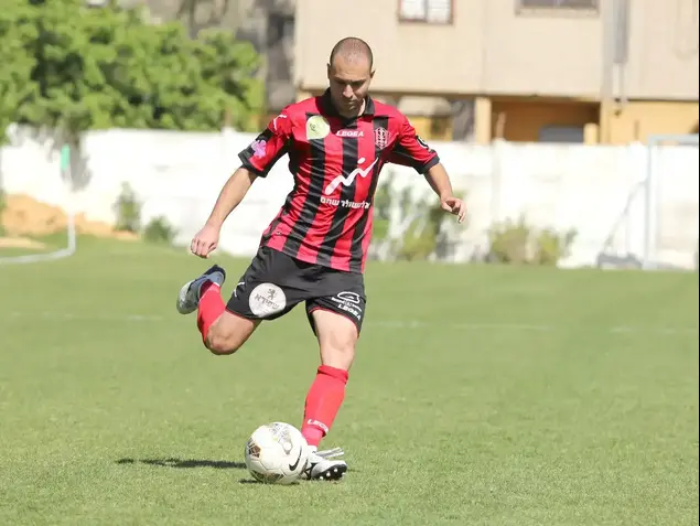 אבירם ברוכיאן שחקן הפועל קטמון (אדריאן הרבשטיין)