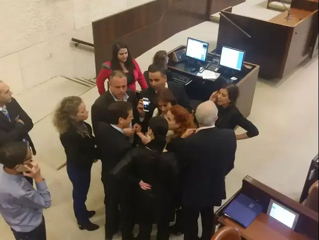 יצחק הרצוג, זהבה גלאון, מרב מיכאלי וסתיו שפיר במליאת הכנסת. דצמבר 2015 (מערכת וואלה! , עמרי נחמיאס)