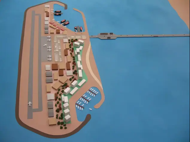 אי מלאכותי בים מול עזה במרחק 4.5 ק״מ מהחוף, מודל שהוכן ע״י חברת נמלי ישראל, ינואר 2016 (אתר רשמי , עמוד הפייסבוק של ישראל כץ)