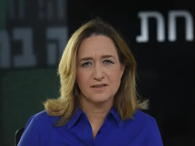 אילנה דיין (ראובן קסטרו)