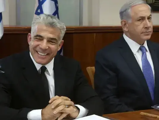 רוה"מ בנימין נתניהו ושר האוצר יאיר לפיד בישיבת הממשלה, אוקטובר 2014 (מערכת וואלה! NEWS , מרק ישראל סלם)