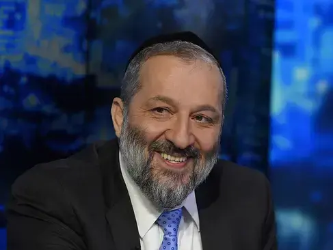 וואלה TALK יעקב אילון ואריה דרעי פלייר איכות גבוהה (מערכת וואלה! , עריכה: רן צימט
סטילס: מגד גוזני)
