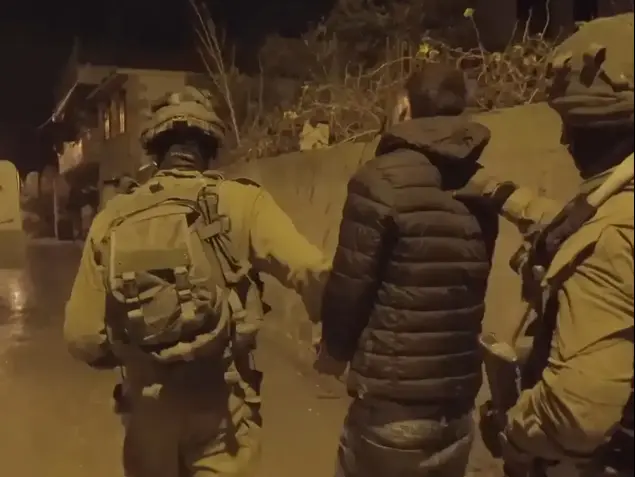 כוחות הביטחון עצרו חמישה פלסטינים החשודים בירי לעבר עמדת צה"ל (דובר צה"ל)