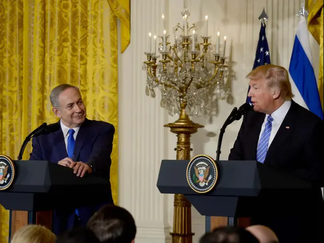 ראש הממשלה בנימין נתניהו ונשיא ארה"ב דונלד טראמפ בבית הלבן בוושינגטון, פברואר 2017 (לשכת העיתונות הממשלתית , אבי אוחיון)