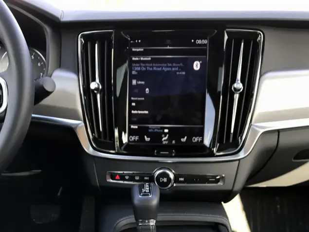 וולוו S90 – מבחן דרך (מערכת וואלה! NEWS , קינן כהן)