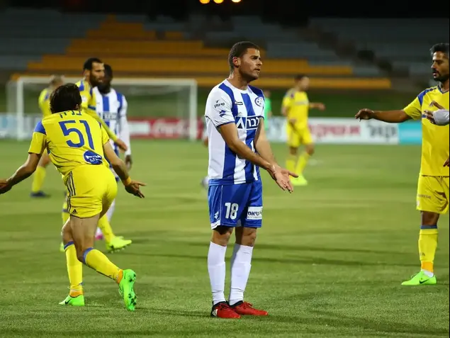 משה לוגסי שחקן הפועל אשקלון (לירון מולדובן)