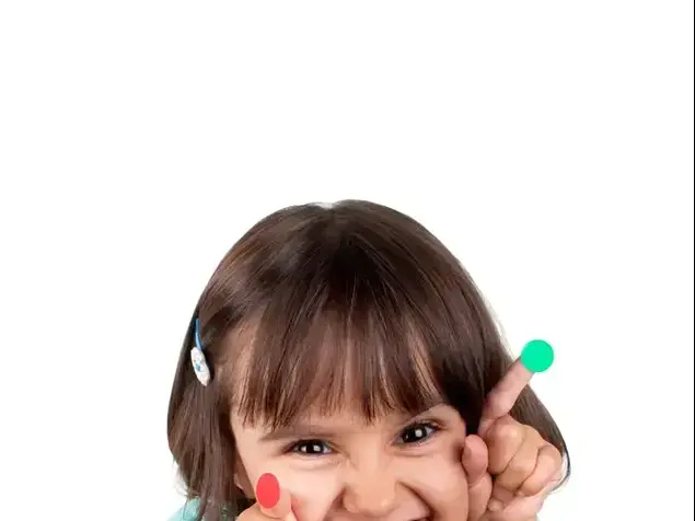 מדבקות (ShutterStock)