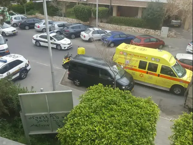 בני זוג הותקפו בשוד אלים בבת ים, 17 במרץ 2017 (מערכת וואלה! NEWS)