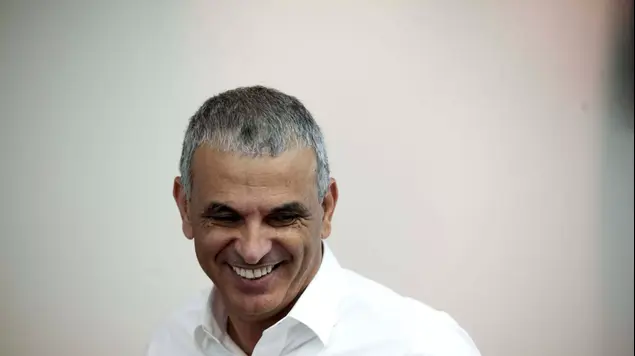 השר משה כחלון, קבינט הדיור, יוני 2015 (נועם מושקוביץ)