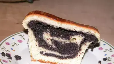 עוגת פרג שמרים (סמדר ולטר) עוגת פרג שמרים (סמדר ולטר) (מערכת וואלה!)