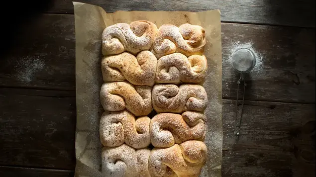 לחמניות מתוקות לשבת לחמניות מתוקות לשבת (נמרוד סונדרס)