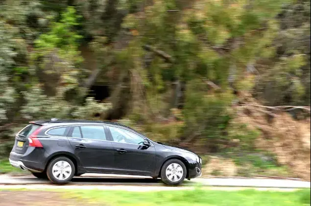 מבחן וולוו V60 (ניר בן טובים)
