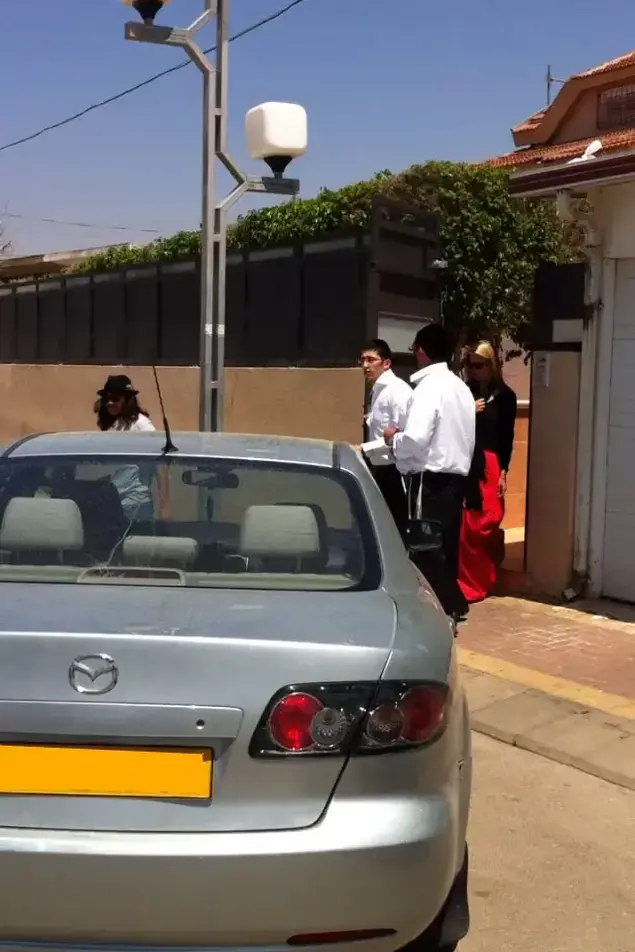 בר רפאלי, ציון ברוך (יח"צ , מערכת גיא פינס)