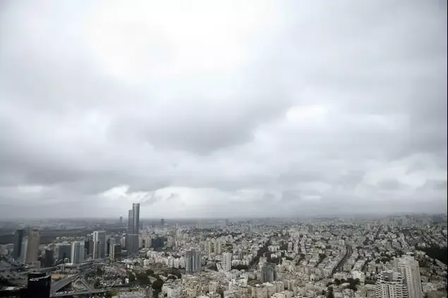 תמונות מהגג של עזריאלי פברואר 2012 (דרור עינב)