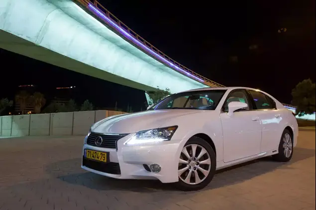 מבחן דרכים לקסוס GS450h (רונן טופלברג)