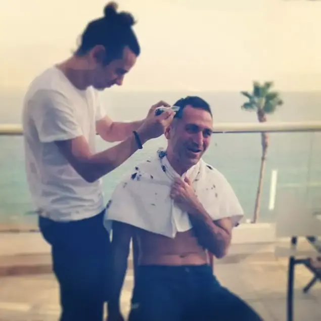 ציון ברוך (אתר רשמי , אינסטגרם)
