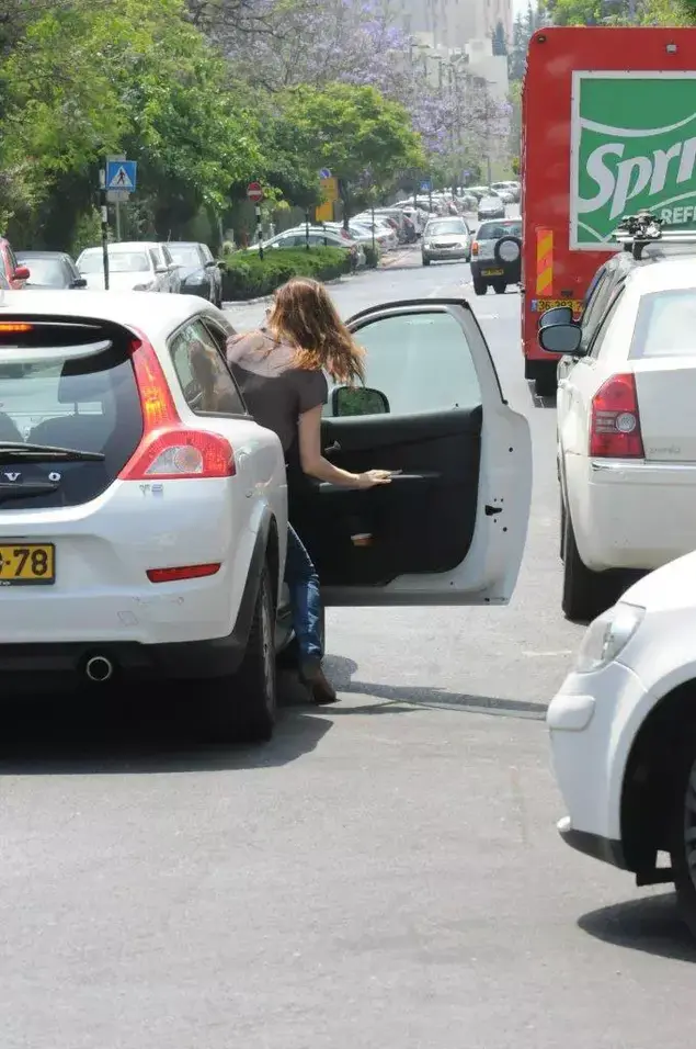 יונית לוי (ברק פכטר)