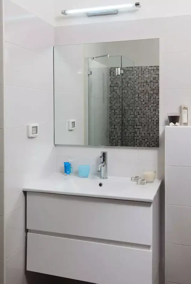 דירה בצפון תל אביב, מעצבת פנים: גל ברק (בנין ודיור , שי אפשטיין)
