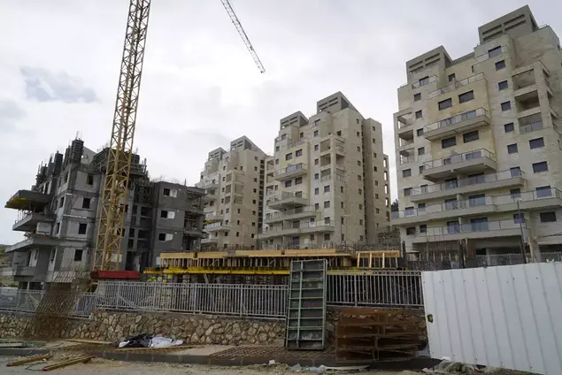 השכונה החרדית החדשה בנצרת עילית, אפריל 2015 (ערן גילווארג)