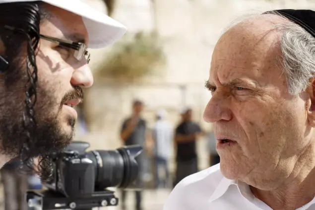 מאיר מרטין וידרקר, חרדי שהוציא אלבום בגיל 80 (יח"צ)