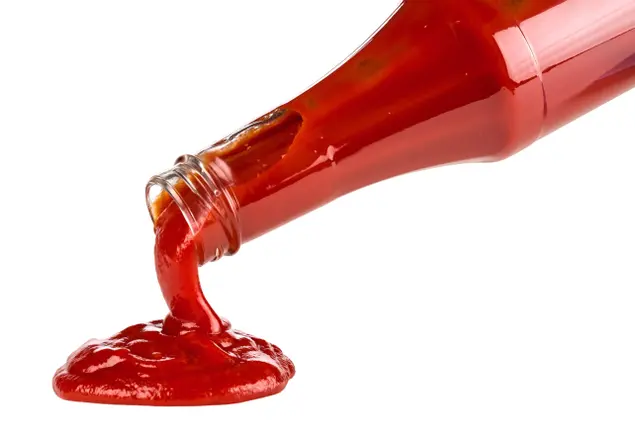 קטשופ בצלוחית (ShutterStock)
