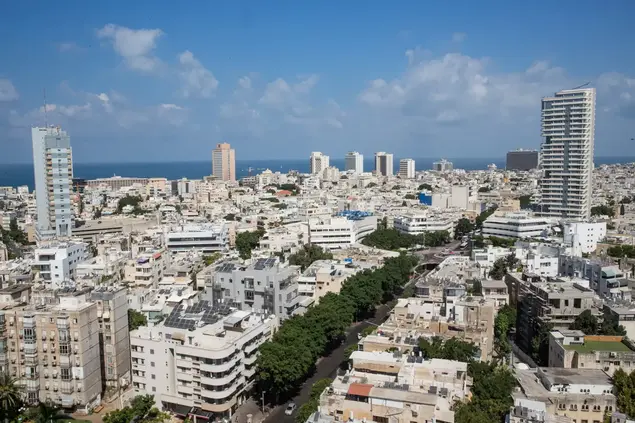 נוף תל אביבי (יותם רונן , יותם רונן)