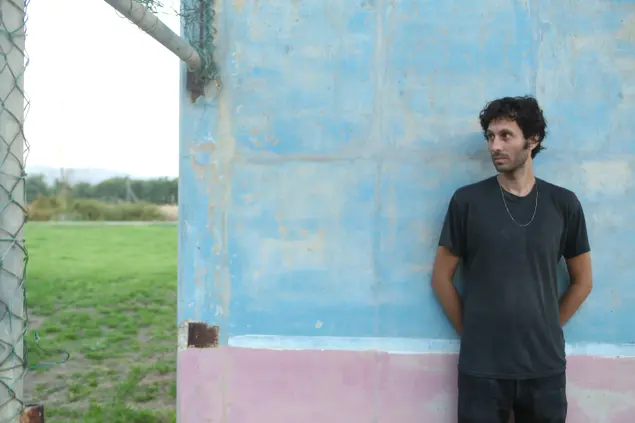 אלון עדר – שיר לאמא (יח"צ , שני גבאי)