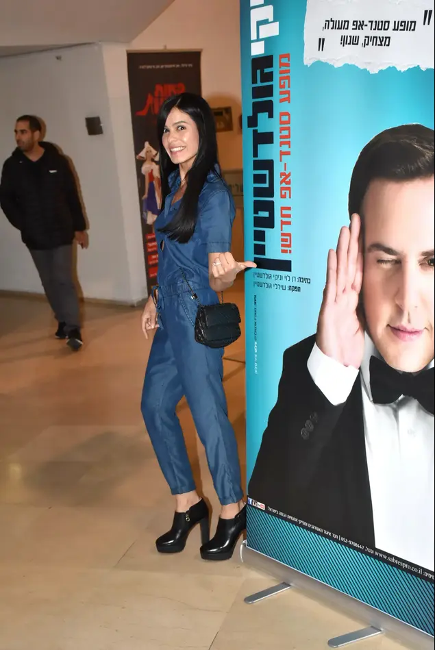 ניקי גולדשטיין (מערכת וואלה! NEWS , שלומי צ'יקוני)