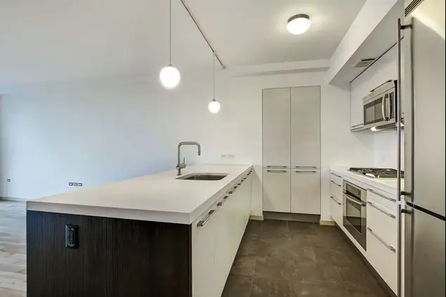 הדירה של קנדיס סוונופול בניו יורק (יח"צ)