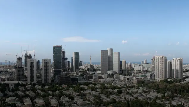 קו הרקיע של העיר תל אביב הכולל את שכונת ביצרון, מגדלי עזריאלי ומגדל הקריה (יח"צ , אודי ברויידה)