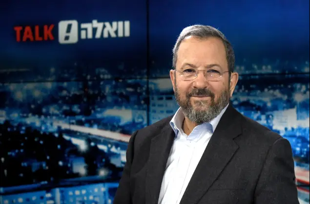 אהוד ברק לראיון אישי אחד על אחד עם יעקב אילון באולפן וואלה ניוז (ראובן קסטרו)