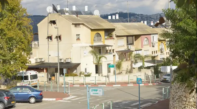 גגות אזבסט במגדל העמק (יח"צ , דוברות עיריית מגדל העמק)