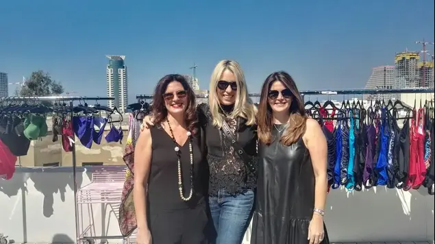 פרלה זייברט, ליטל קלמנסון ג'ני קובה (יח"צ , רונית מטיאס)