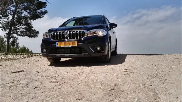 סוזוקי קרוסאובר טורבו במבחן דרכים (ניר בן טובים)