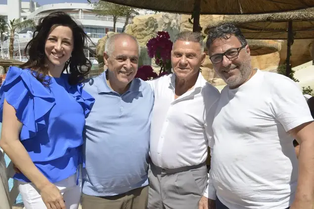 פפו, משה ובת שבע בובליל (יח"צ , צחי קיברשטיין)